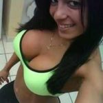 Fitnesstrainerin sucht geilen Mann für Bettsport